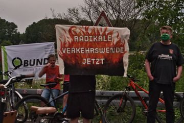 Bild von der Demo zur Verkehrswende