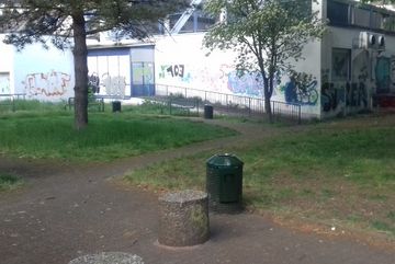Der unschöne Teil des Breuer Parks in Kalk.
